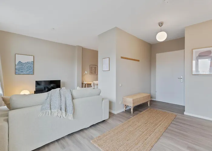 - Naehe Innenhafen Und Hbf